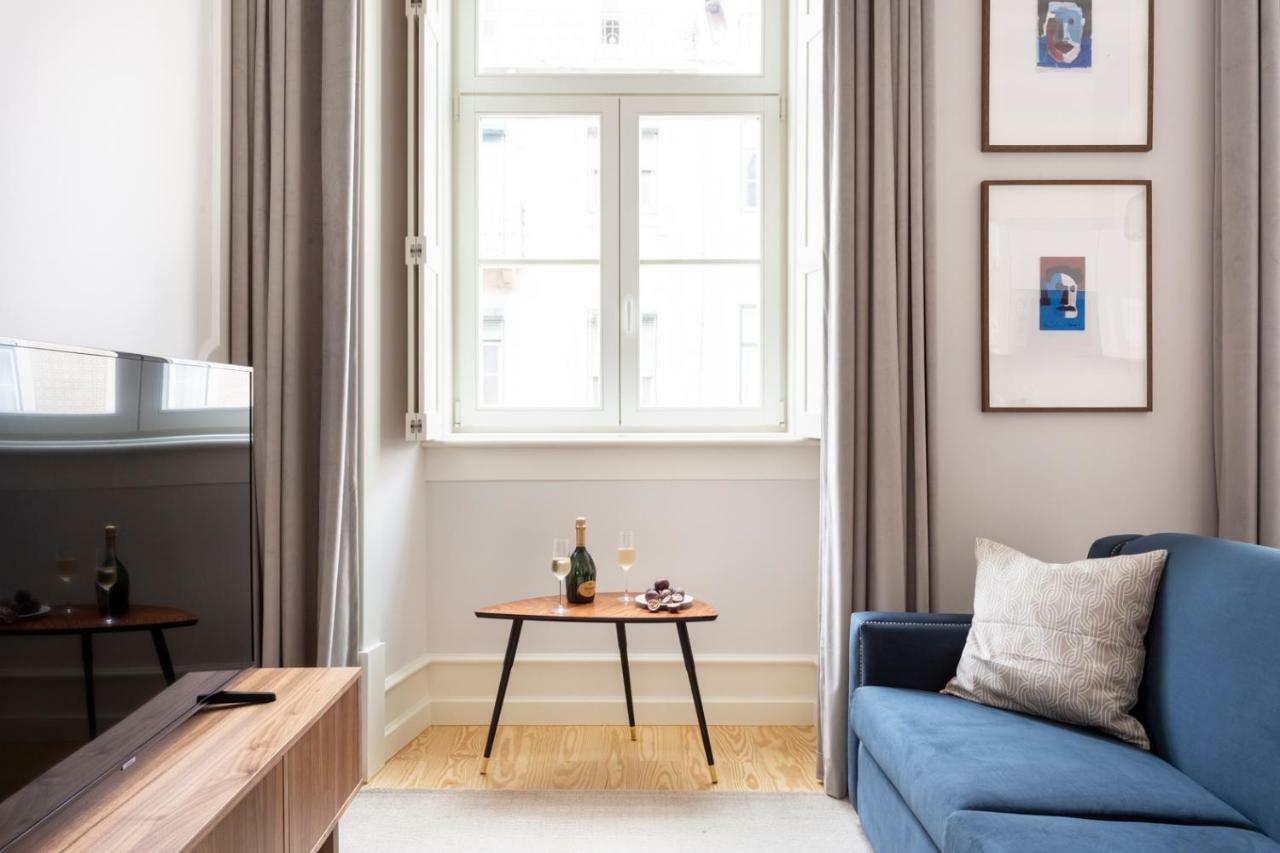 Joivy Wonderful 2Br Flat In The City Centre Lisbon Exterior photo