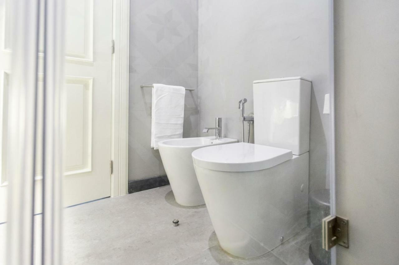 Joivy Wonderful 2Br Flat In The City Centre Lisbon Exterior photo