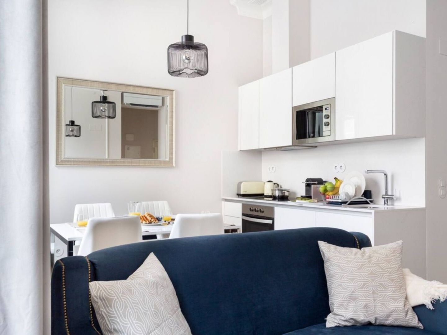 Joivy Wonderful 2Br Flat In The City Centre Lisbon Exterior photo