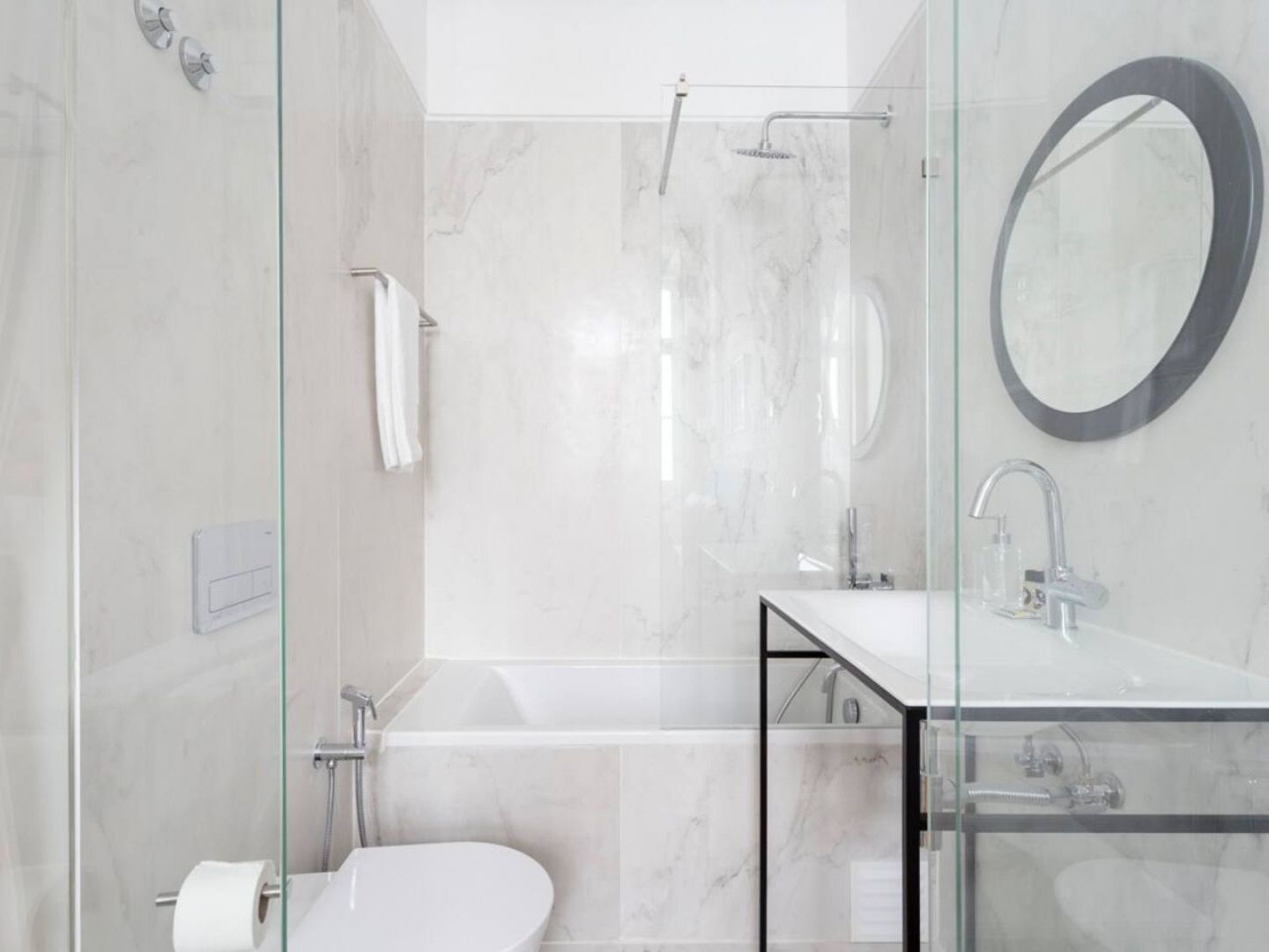 Joivy Wonderful 2Br Flat In The City Centre Lisbon Exterior photo